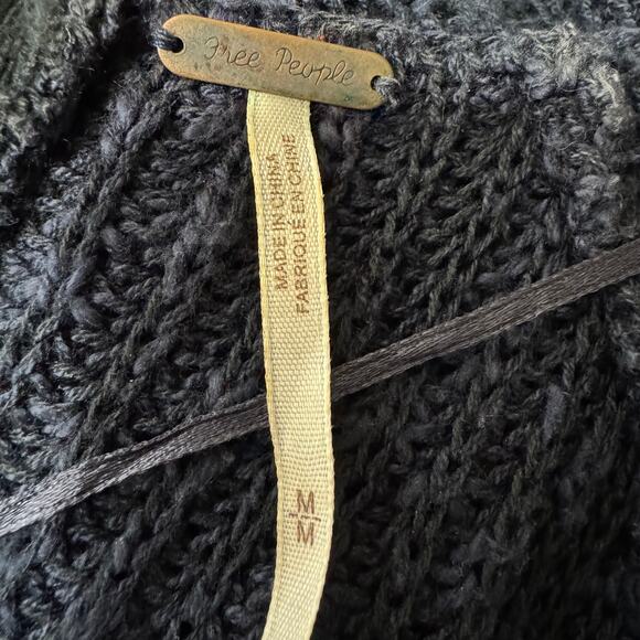 Free People Navy Knit 3/4 Sleeve Sweater Dress Size M - Picture 5 of 7